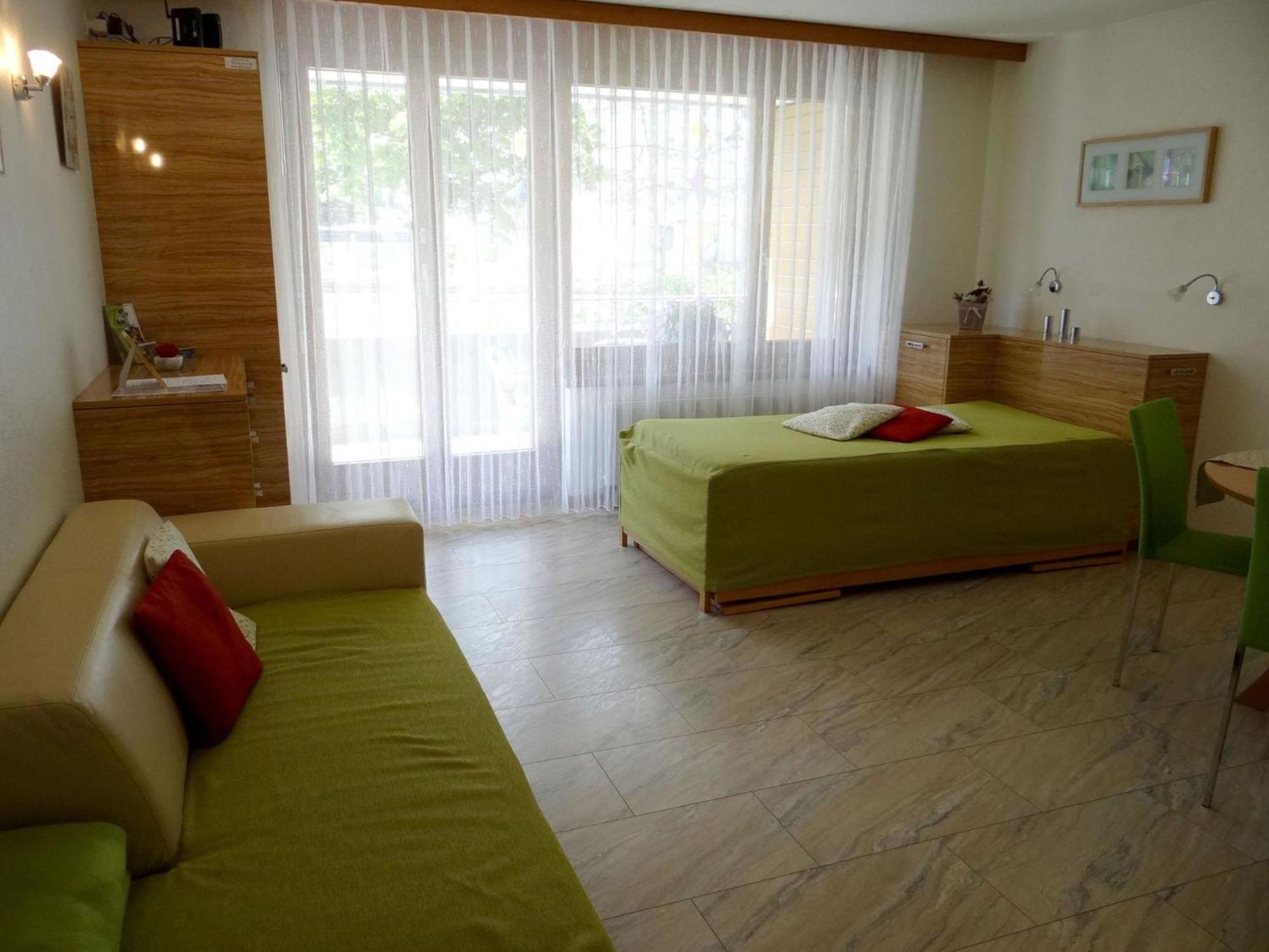 Blumenweg 2 Appartement *